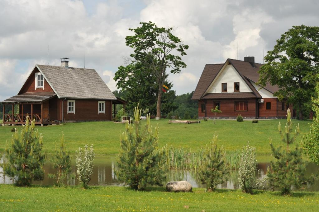 Country Houses Vidu Sodyba Hostal Utena Exterior foto